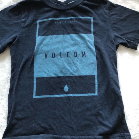 2 for $12 VOLCOM T-shirts - Picture 10 of 15